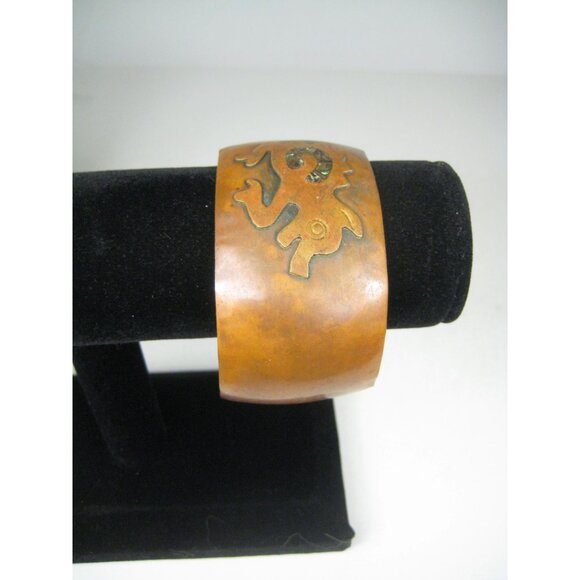 Vintage Mexican Copper Cuff Bracelet Inlaid Abalone Shell Gecko Mid Century WEAR - Picture 11 of 12